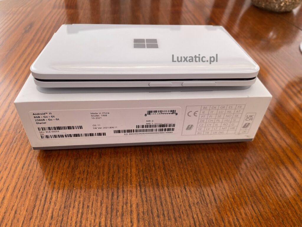 Microsoft Surface Duo 2