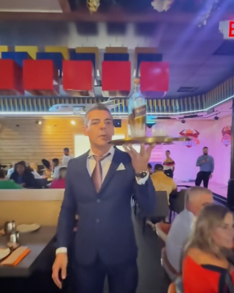 Manuel Corrales